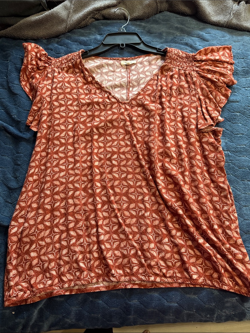 Maurices Rust Orange Geometric Print Ruffle Sleeve V-Neck Top